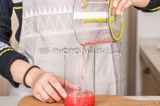 国产厨房用具视频,视频带你领略匠心独运的厨具魅力